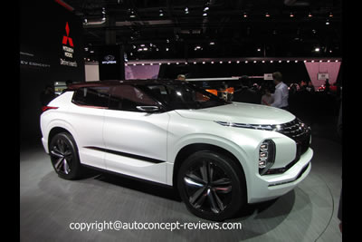 Mitsubishi Grand Tourer Plug-in-hybrid Concept 